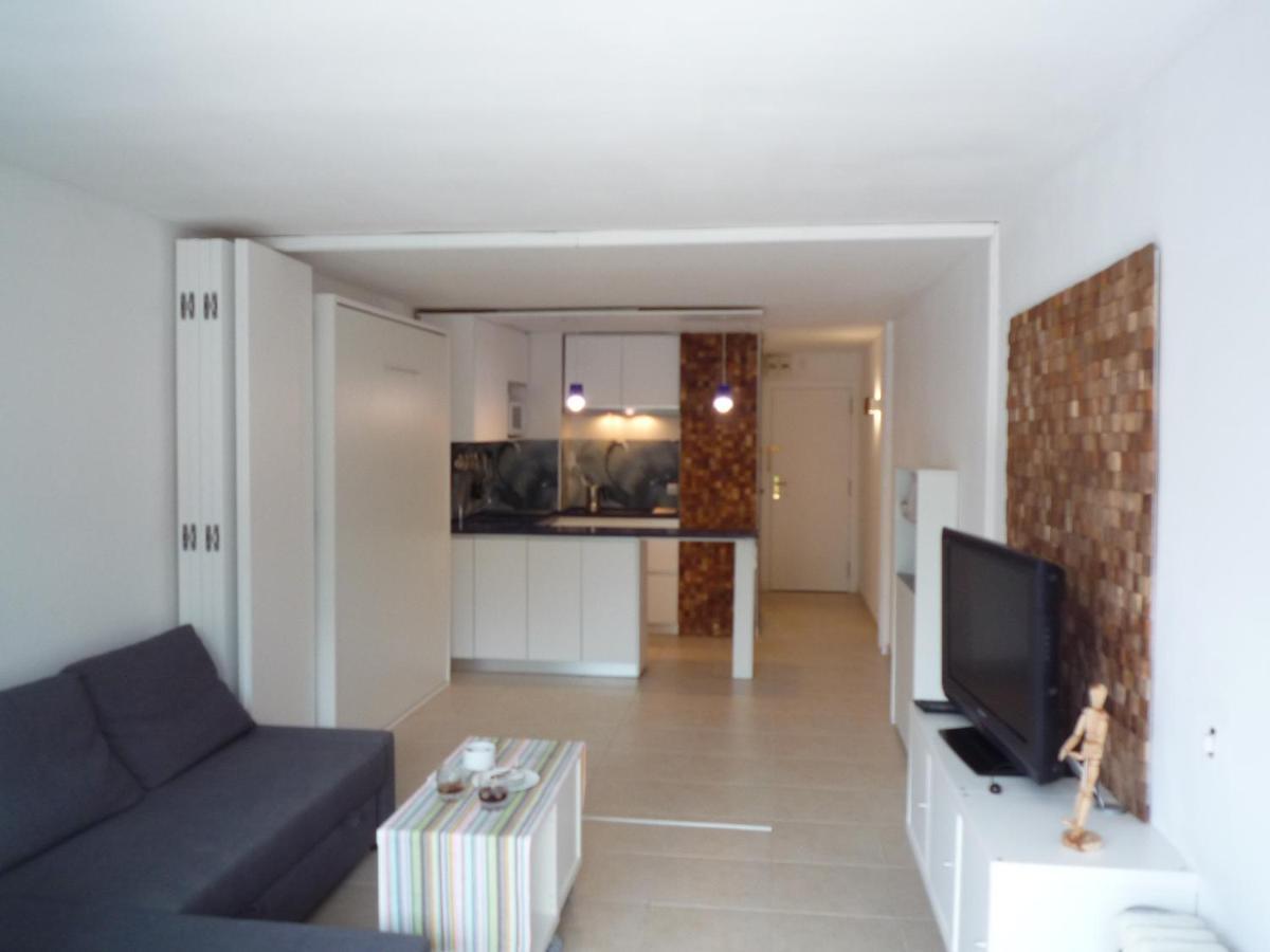 Tramuntana Apartment ปลาตจาดาโร ภายนอก รูปภาพ